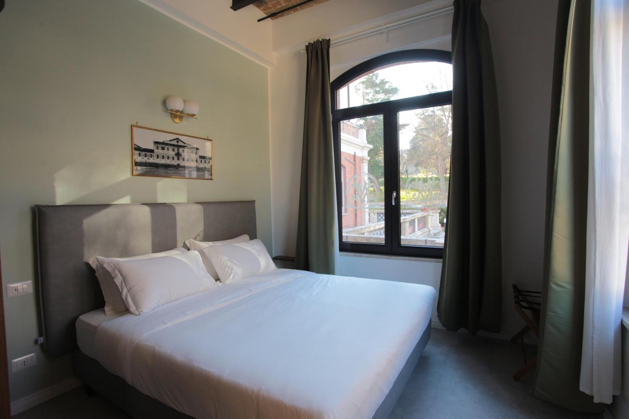Villino Mari Camere Con Parcheggio Privato Gratuito Асколи-Пичено Экстерьер фото